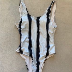 Striped one-piece⚡️